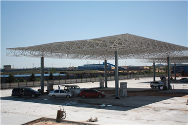 基泰加油站、LNG加氣站主體工程竣工  