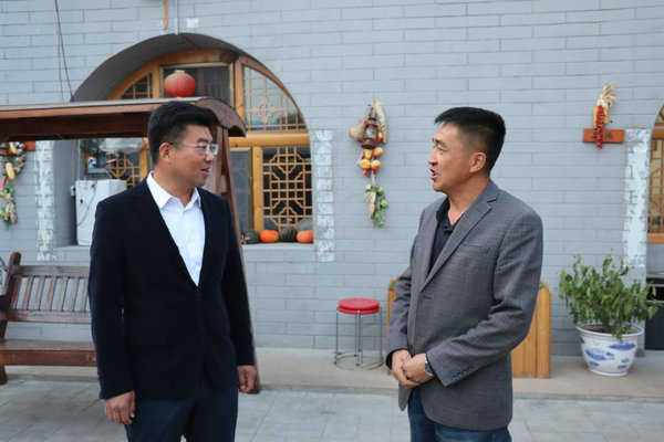 脫貧攻堅(jiān)·代表擔(dān)當(dāng)丨投身脫貧攻堅(jiān)一線 看陜西省人大代表如何詮釋責(zé)任與擔(dān)當(dāng)